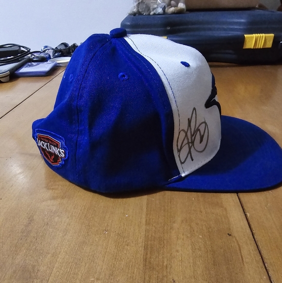 Blue Jays autographed hat - Picture 3 of 4